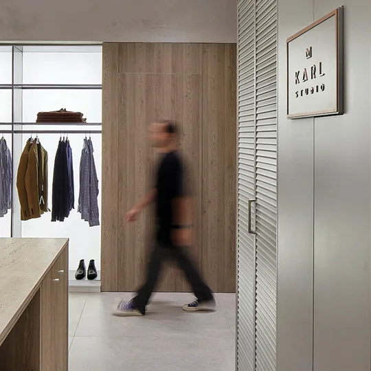 Raz Group - karl